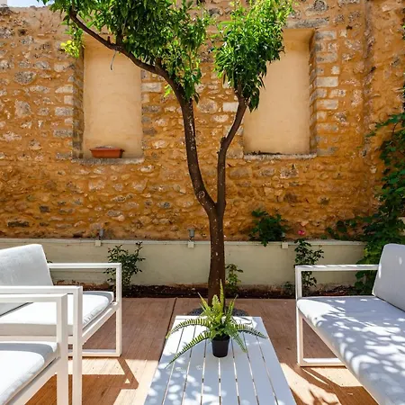 Cosy Haven Hidden Gem In The Center Appartamento *