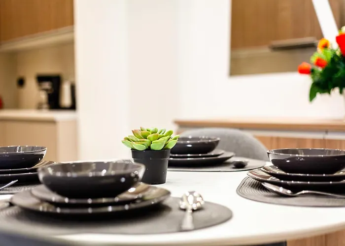 Апартаменты Cosy Haven Hidden Gem In The Center