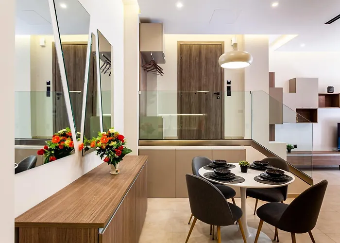 Апартаменты Cosy Haven Hidden Gem In The Center *