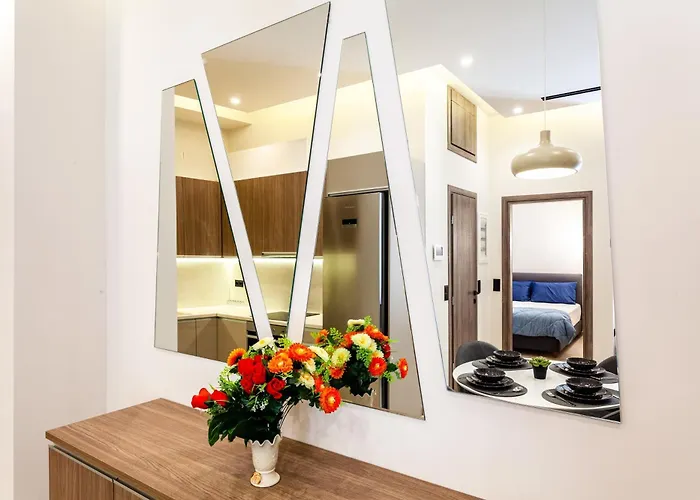 Апартаменты Cosy Haven Hidden Gem In The Center *